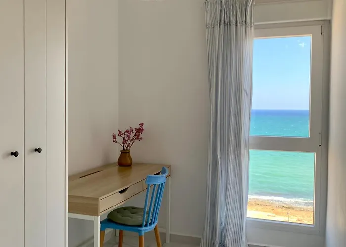 Penthouse Apartment *